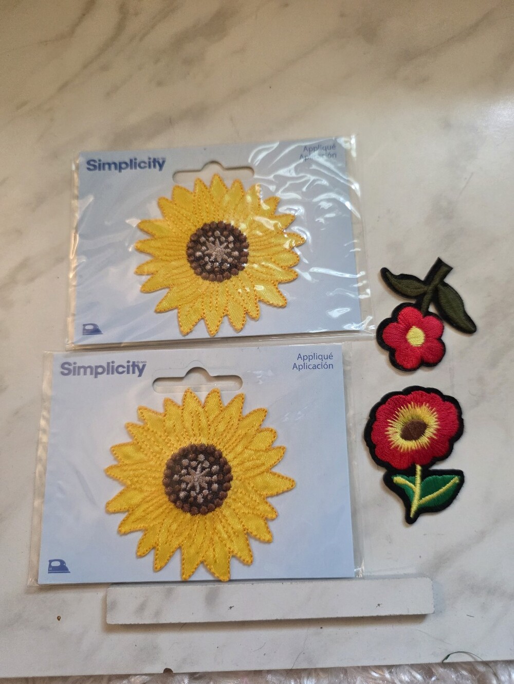 Simplicity Yellow Sunflower Iron-On Appliqué Patch